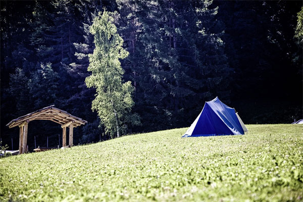 Camping im Zelt | Bild: markusspiske markusspiske, pixabay.com, Inhaltslizenz